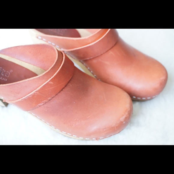 Sanita Danish Leather Clogs Wood Sole - Picture 12 of 12